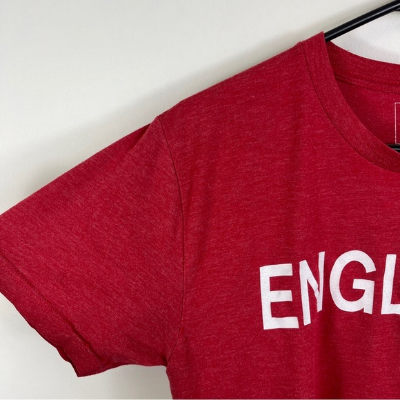 ENGLAND FOOTBALL T-Shirt Adult M Red Soccer 2014 FIFA World Cup Brazil - Picture 5 of 9